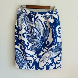 Attention Brand Blue White Floral lined straight Skirt back slit size 8 pockets